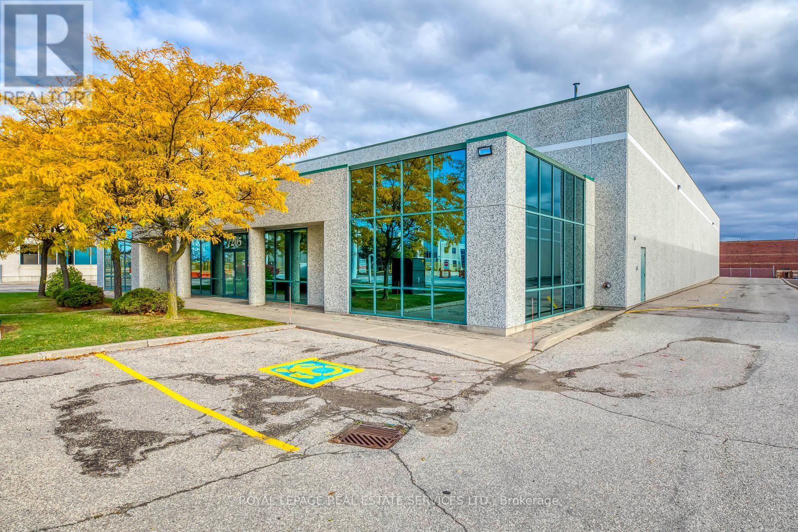 7205 Edwards Boulevard, Mississauga, ON