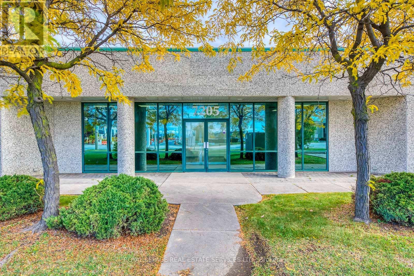 7205 Edwards Boulevard, Mississauga, ON