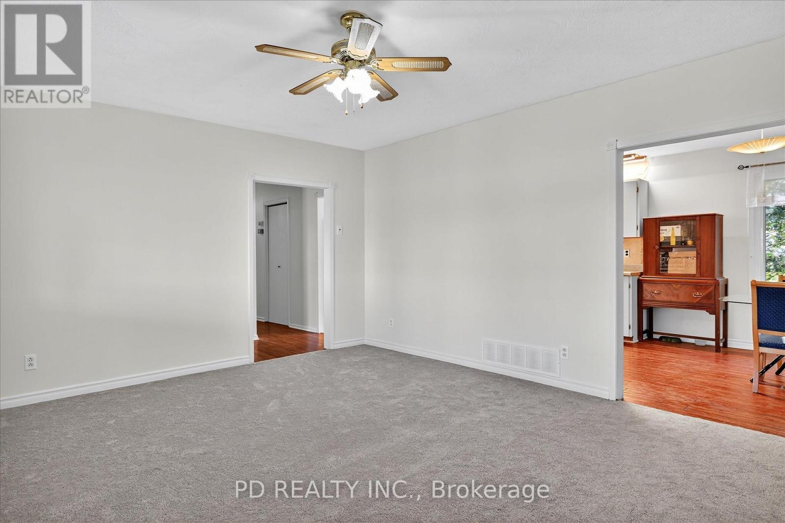 54 Carlton Crescent, Kawartha Lakes (Emily), ON - Indoor Photo Showing Other Room