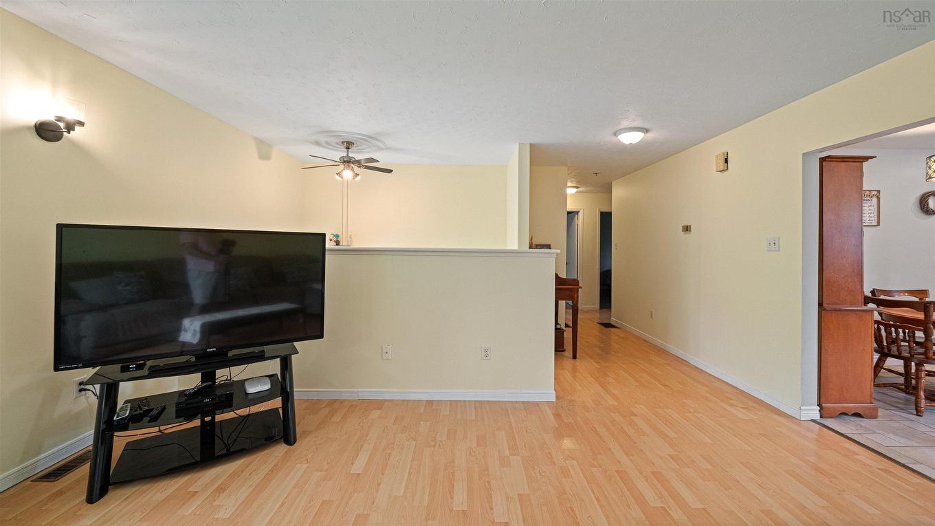 2155 Beaver Bank Road, Beaver Bank, NS