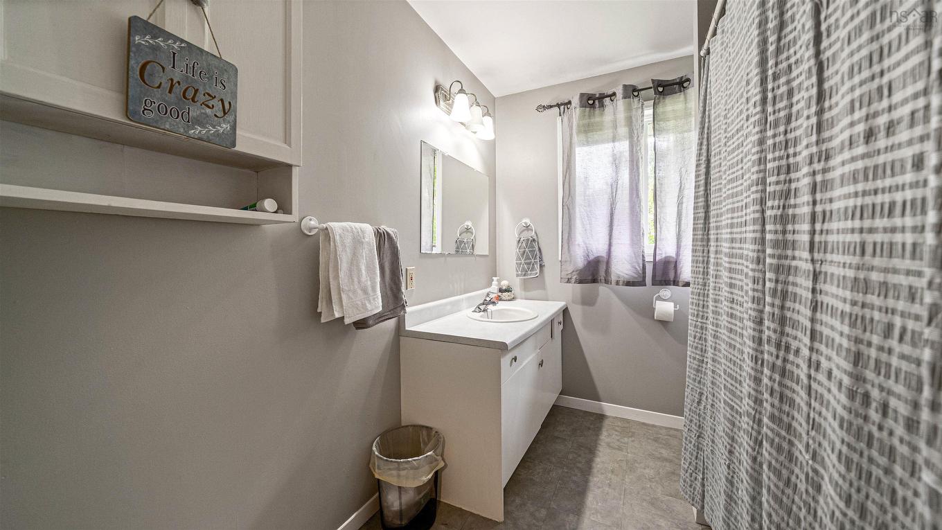 2155 Beaver Bank Road, Beaver Bank, NS