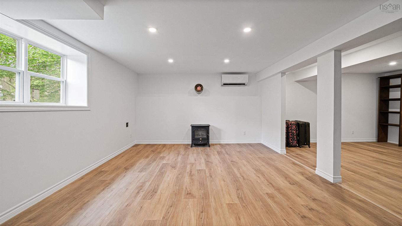 2155 Beaver Bank Road, Beaver Bank, NS