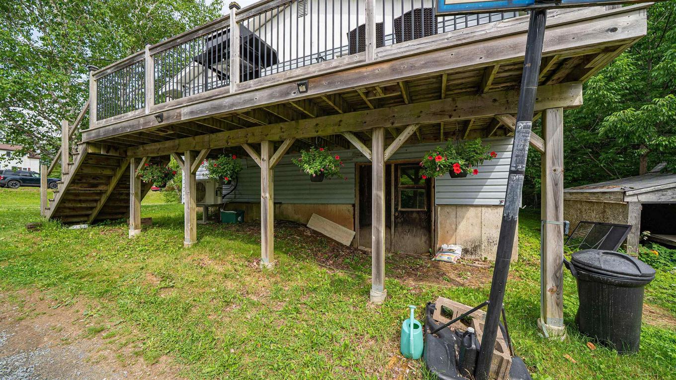 2155 Beaver Bank Road, Beaver Bank, NS