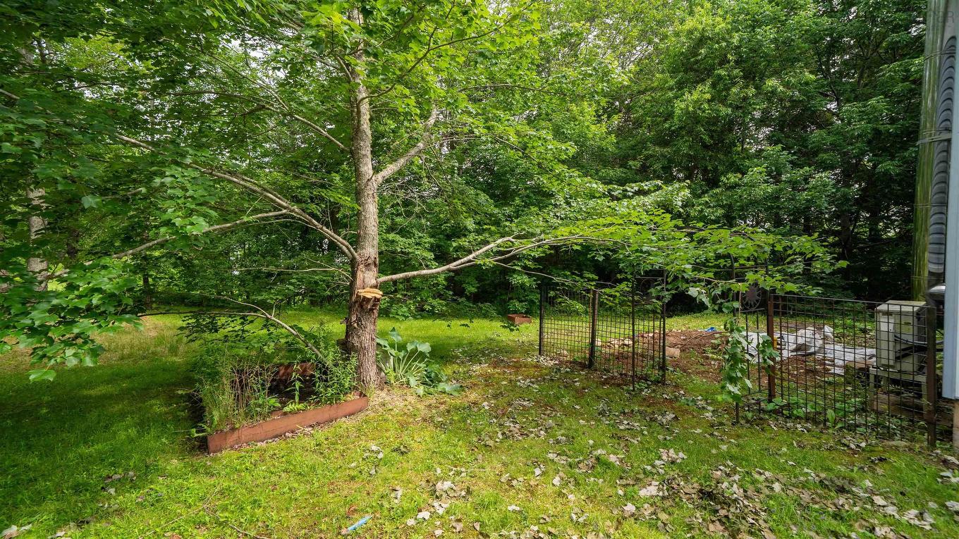 2155 Beaver Bank Road, Beaver Bank, NS