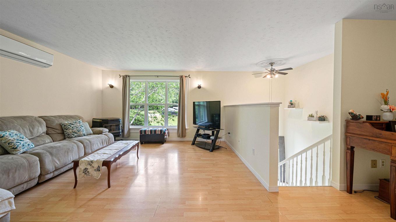 2155 Beaver Bank Road, Beaver Bank, NS