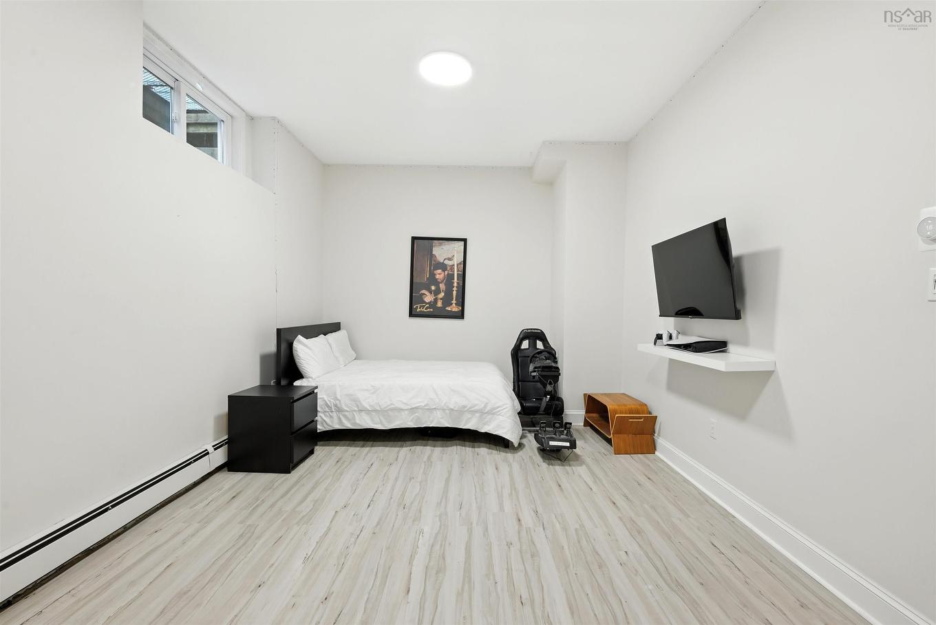 221 Spinnaker Drive, Halifax Peninsula, NS