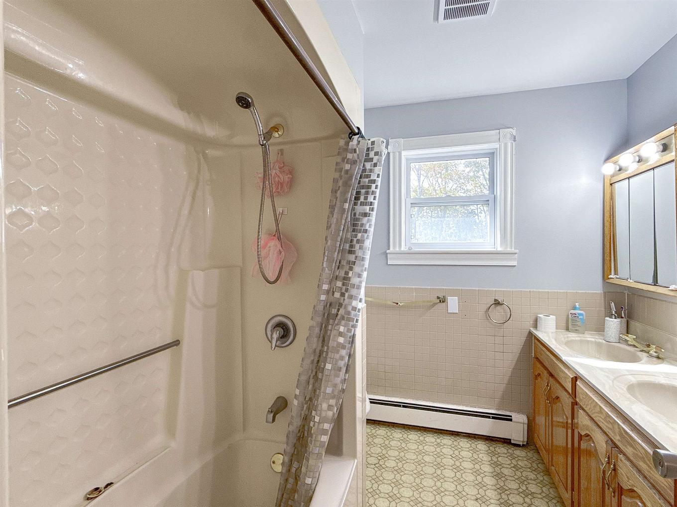 30 Ellis Road, Charlottetown, PE