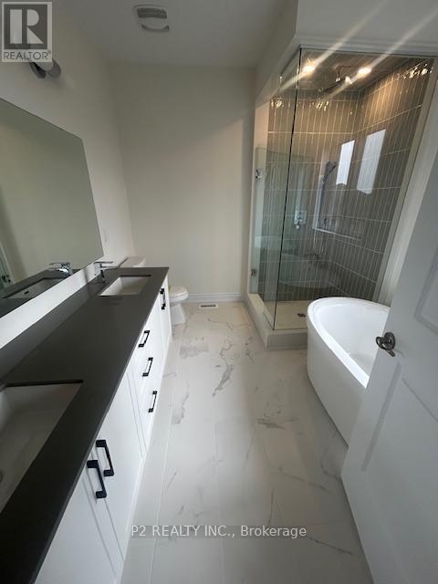 34 Wild Ginger Lane, Springwater, ON - Indoor Photo Showing Bathroom