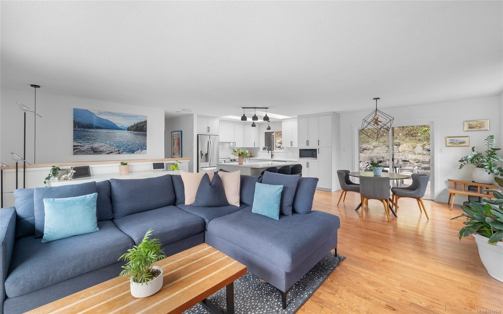 1156 Maple Bay Rd, Duncan, BC