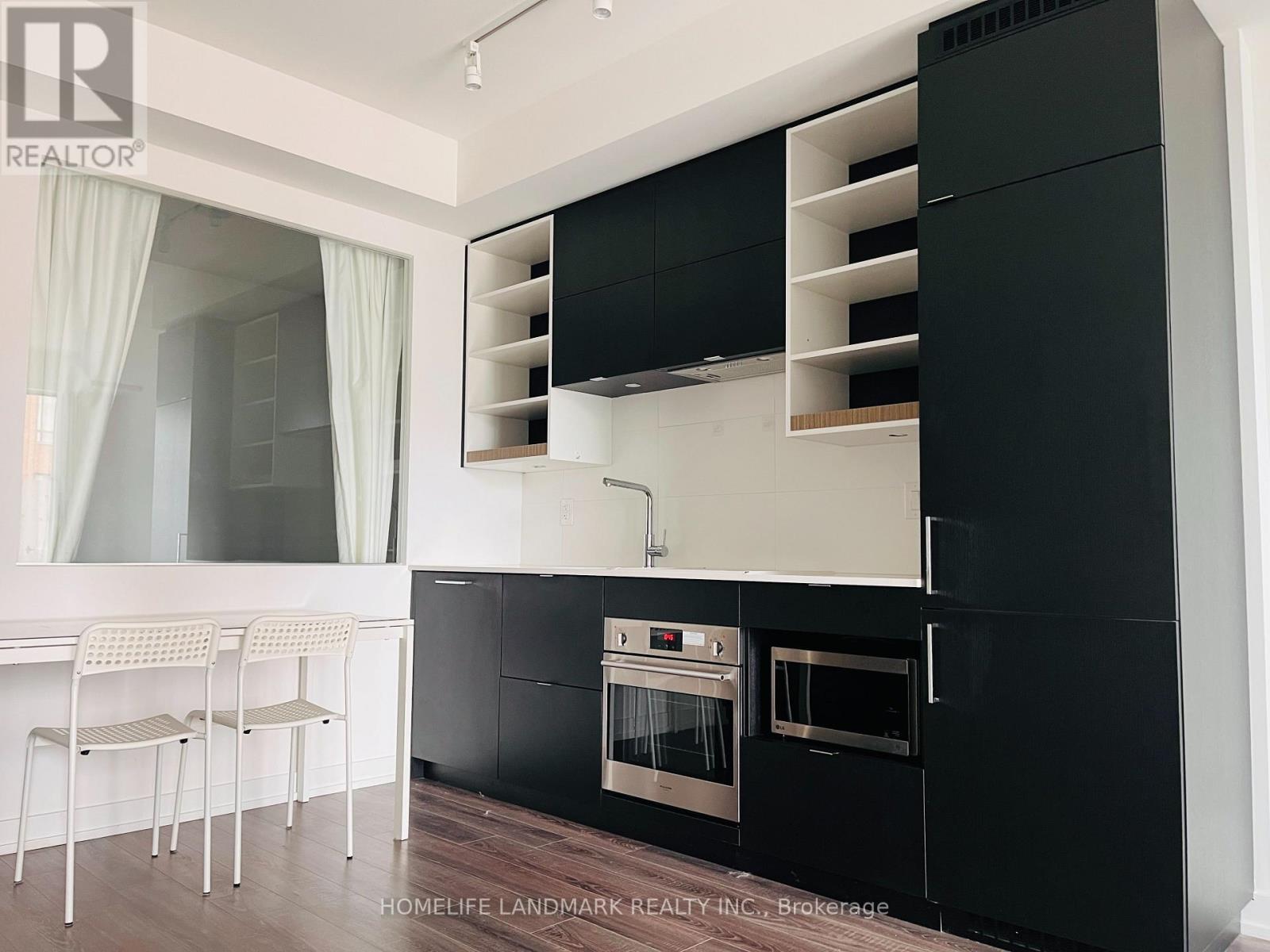 814 - 20 Edward Street, Toronto, ON - Indoor