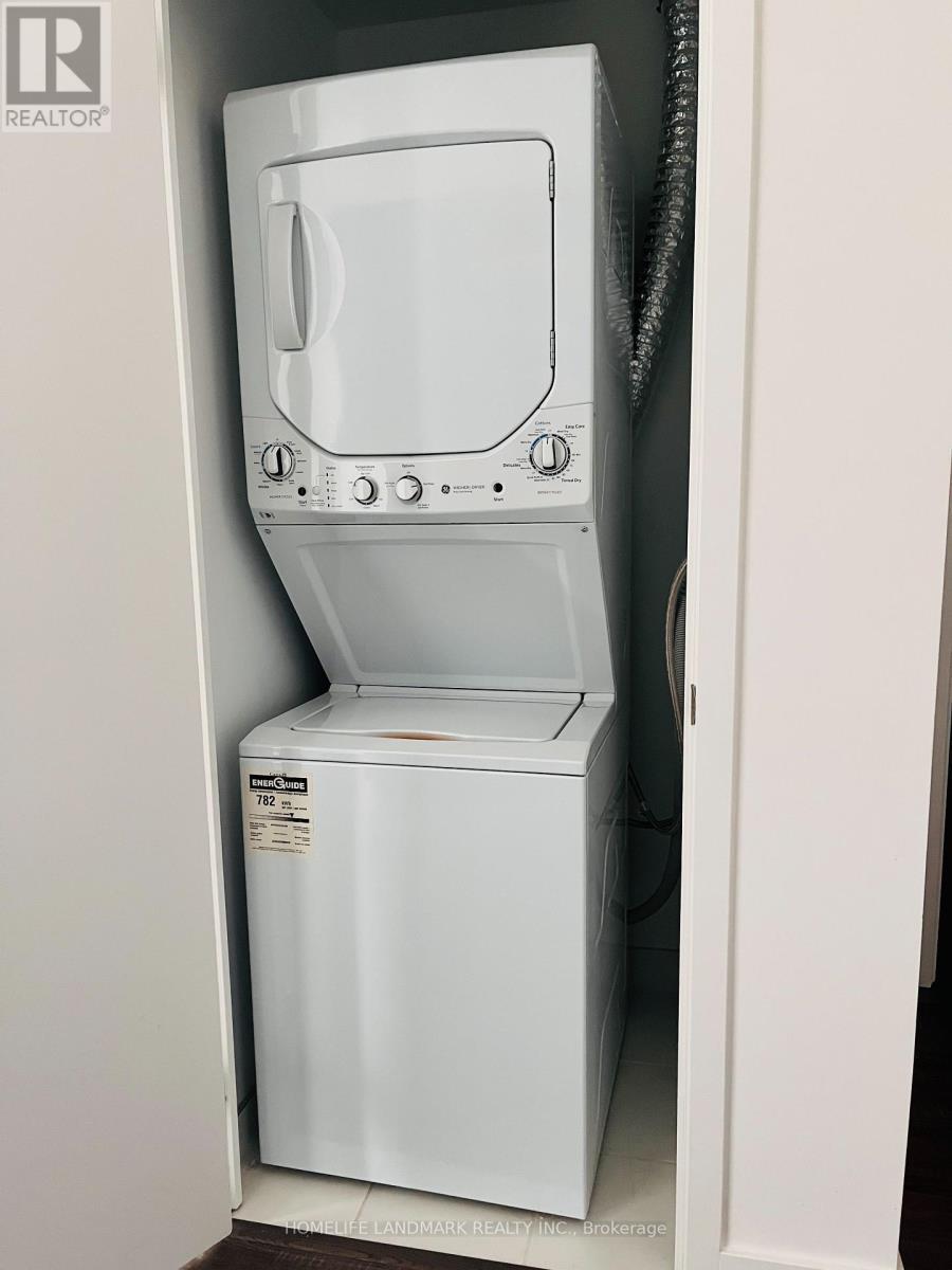 814 - 20 Edward Street, Toronto, ON - Indoor Photo Showing Laundry Room