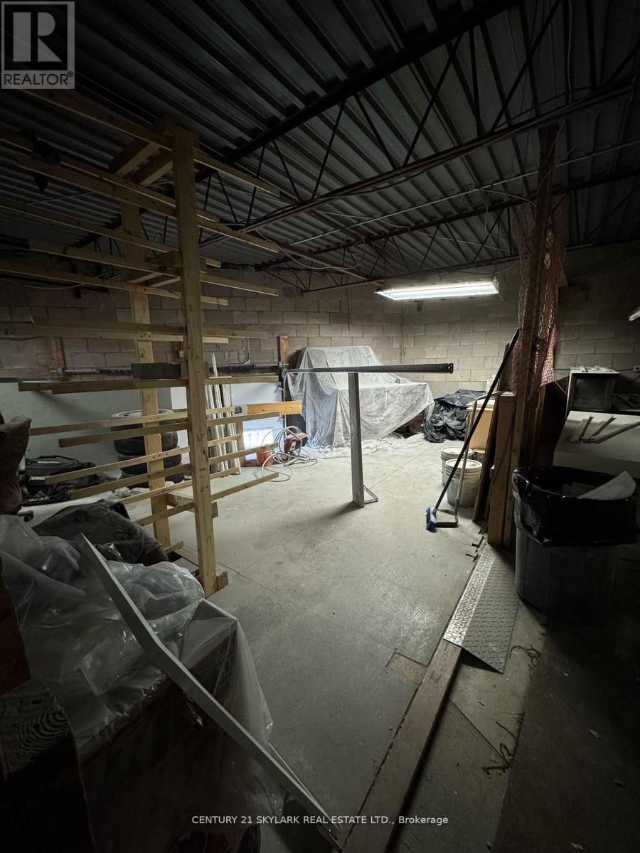 17 - 75 Rosedale Avenue W, Brampton, ON