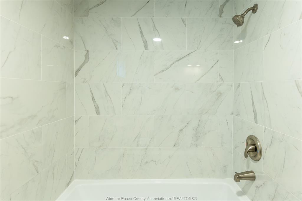 595 County Rd 2, Lakeshore, ON