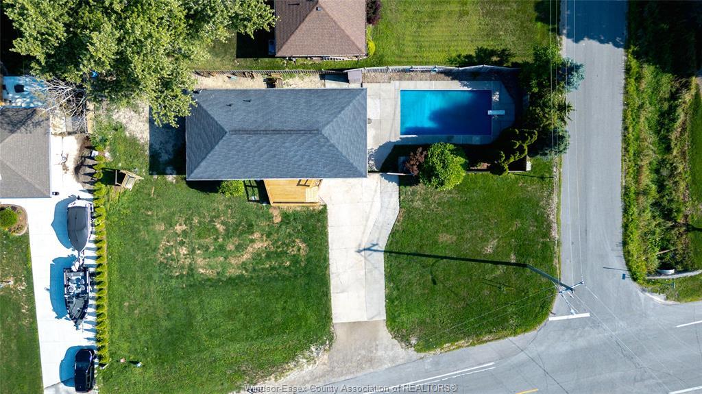 595 County Rd 2, Lakeshore, ON