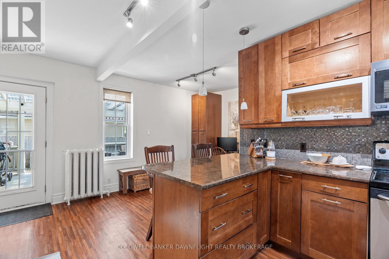 345 William Street, South Huron (Exeter), ON - Indoor Photo Showing Kitchen
