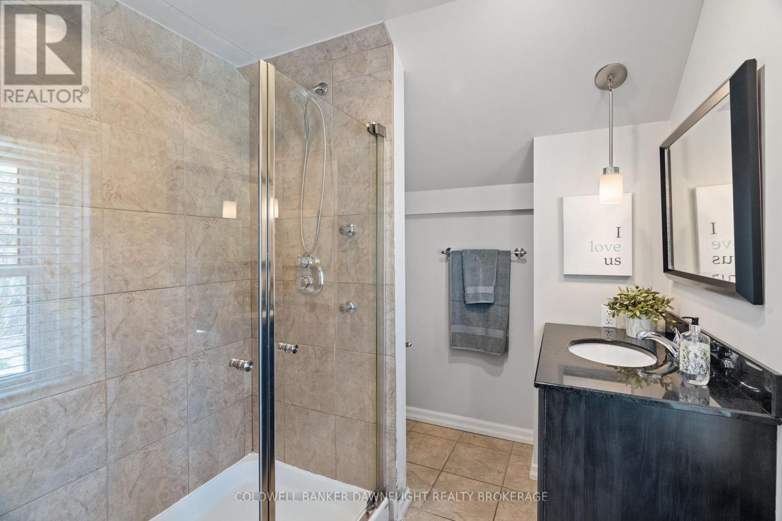 345 William Street, South Huron (Exeter), ON - Indoor Photo Showing Bathroom