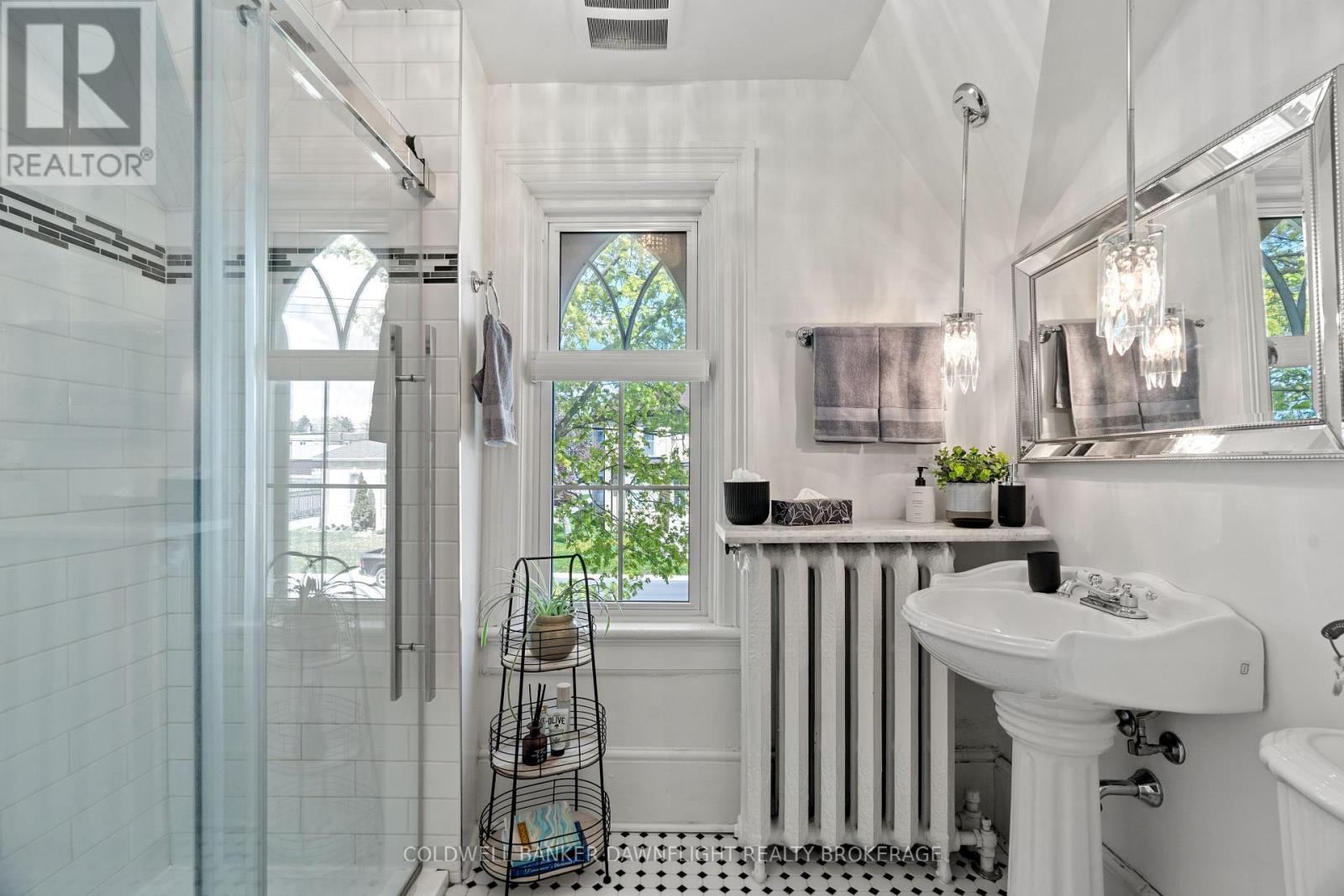 345 William Street, South Huron (Exeter), ON - Indoor Photo Showing Bathroom