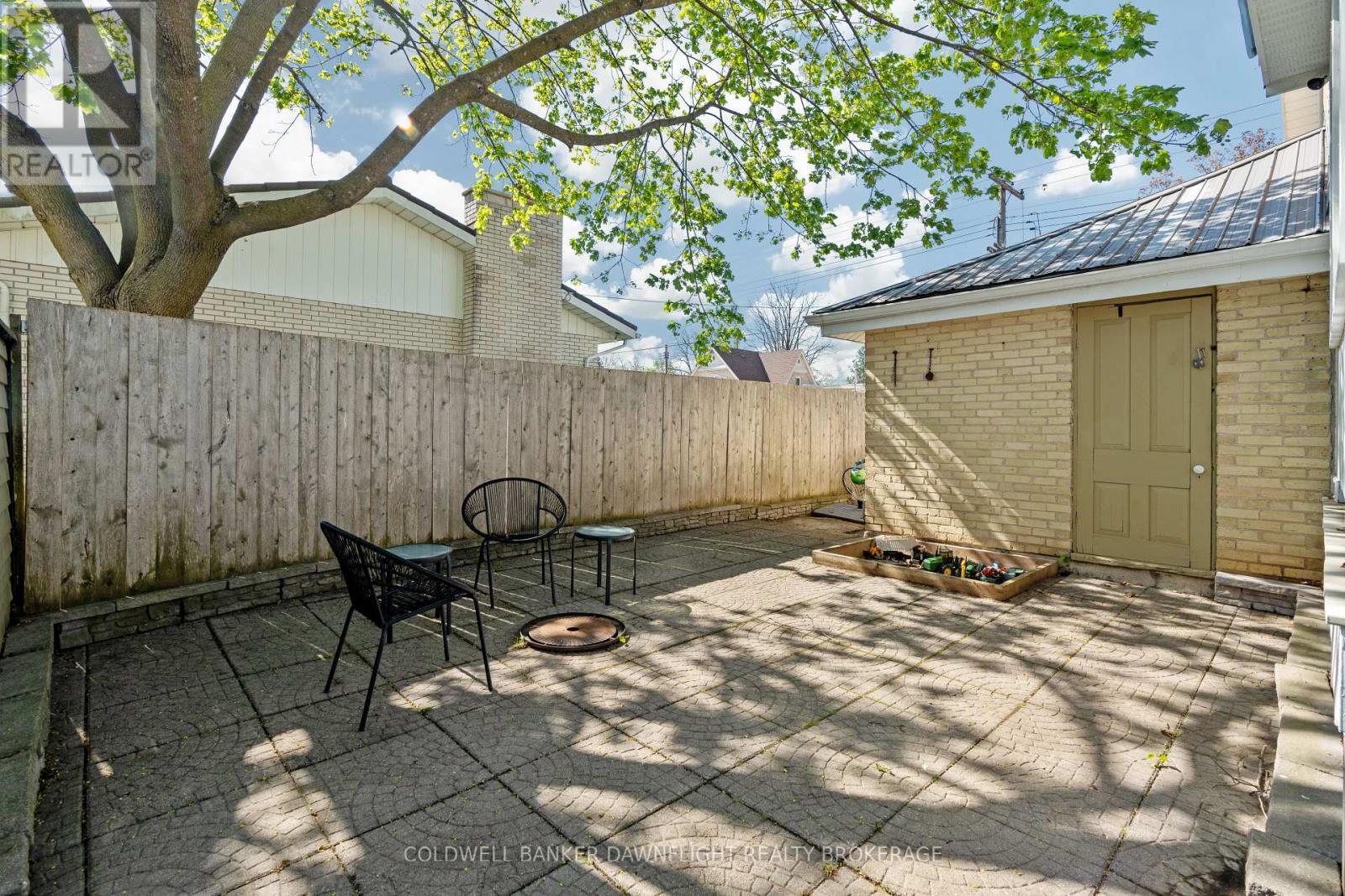 345 William Street, South Huron (Exeter), ON - Outdoor