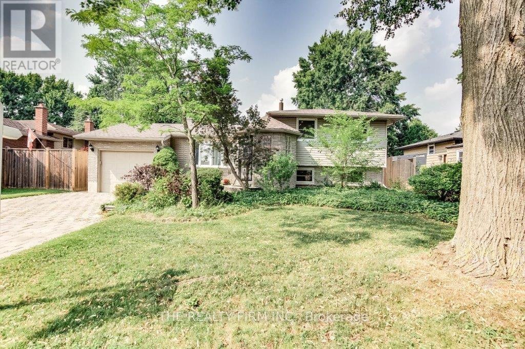 79 Mendip Crescent, London South (South Y), ON - Outdoor