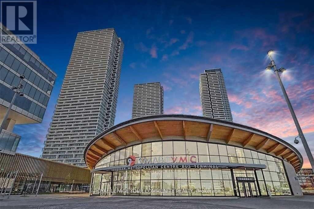 5311 - 950 Portage Parkway, Vaughan, ON - Outdoor