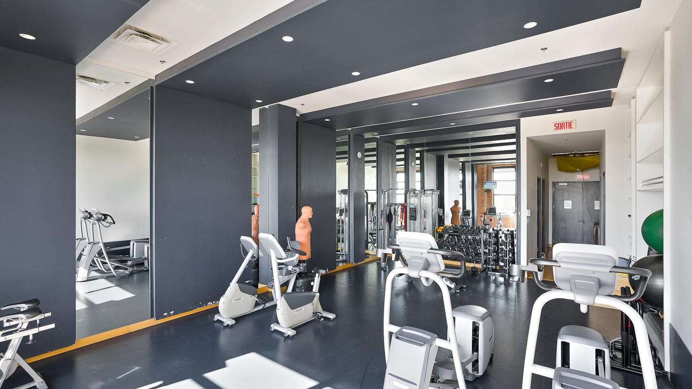 Salle d'exercice - 712-1730 Rue St-Patrick, Montréal (Le Sud-Ouest), QC - Indoor Photo Showing Gym Room