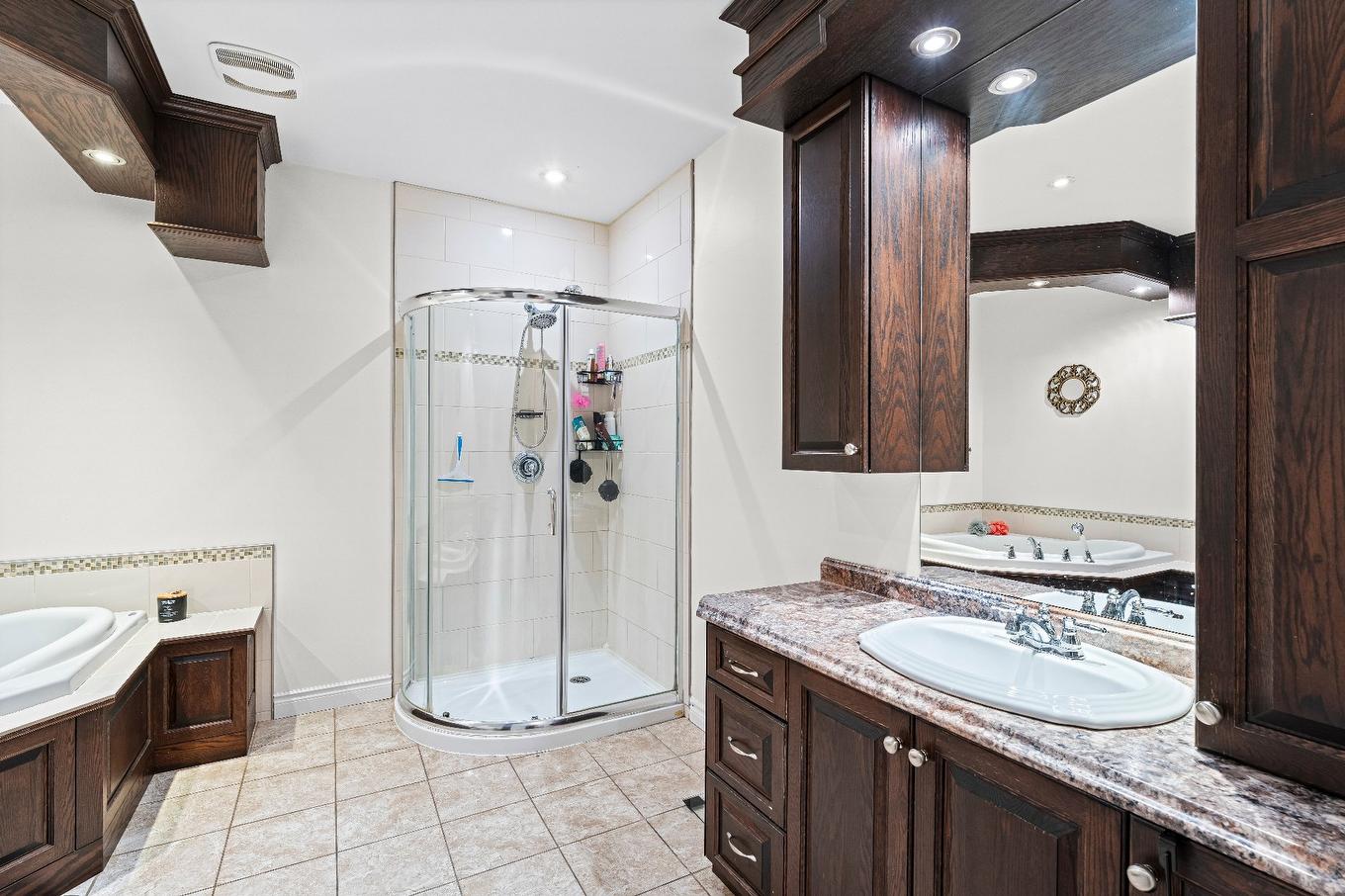 Salle de bains - 885Z - 889Z Rue Child, Coaticook, QC - Indoor Photo Showing Bathroom