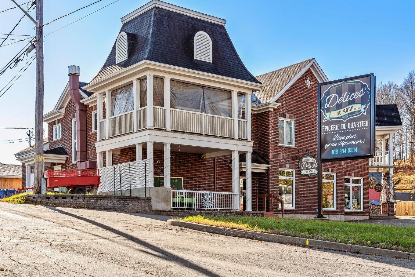 Façade - 885Z - 889Z Rue Child, Coaticook, QC - Outdoor With Facade