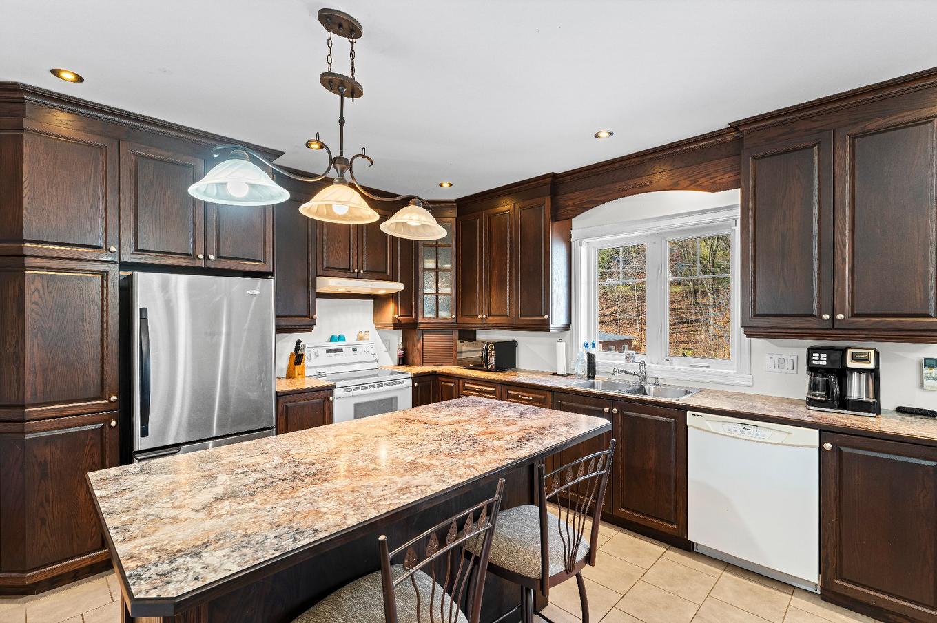 Cuisine - 885Z - 889Z Rue Child, Coaticook, QC - Indoor Photo Showing Kitchen