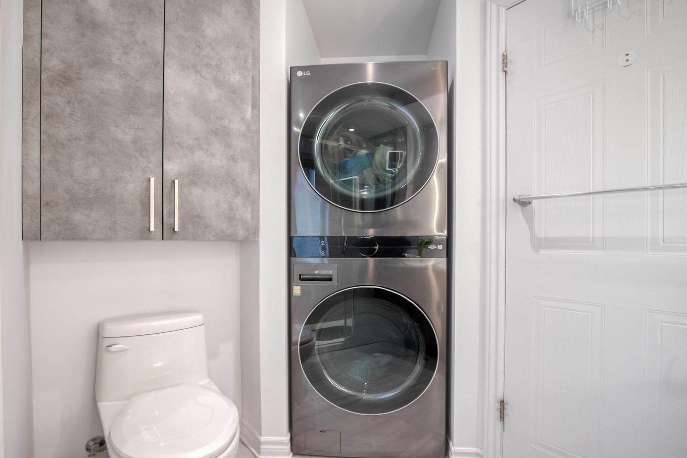 Bathroom - 1387 Rue Du Bonheur, Saint-Alexandre, QC - Indoor Photo Showing Laundry Room