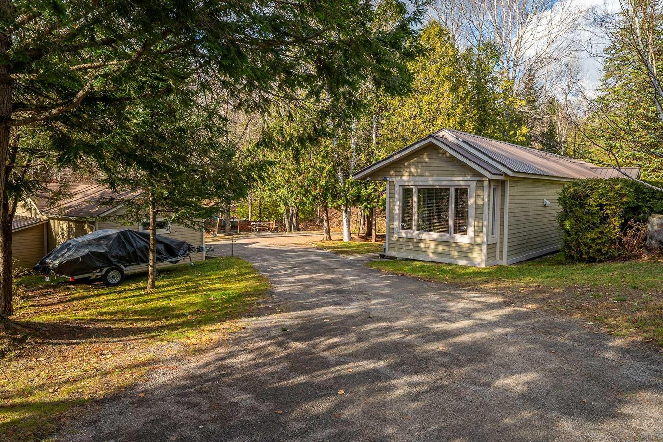 Face arrière - 118 Ch. Charles-Aimé-Côté, Amherst, QC - Outdoor