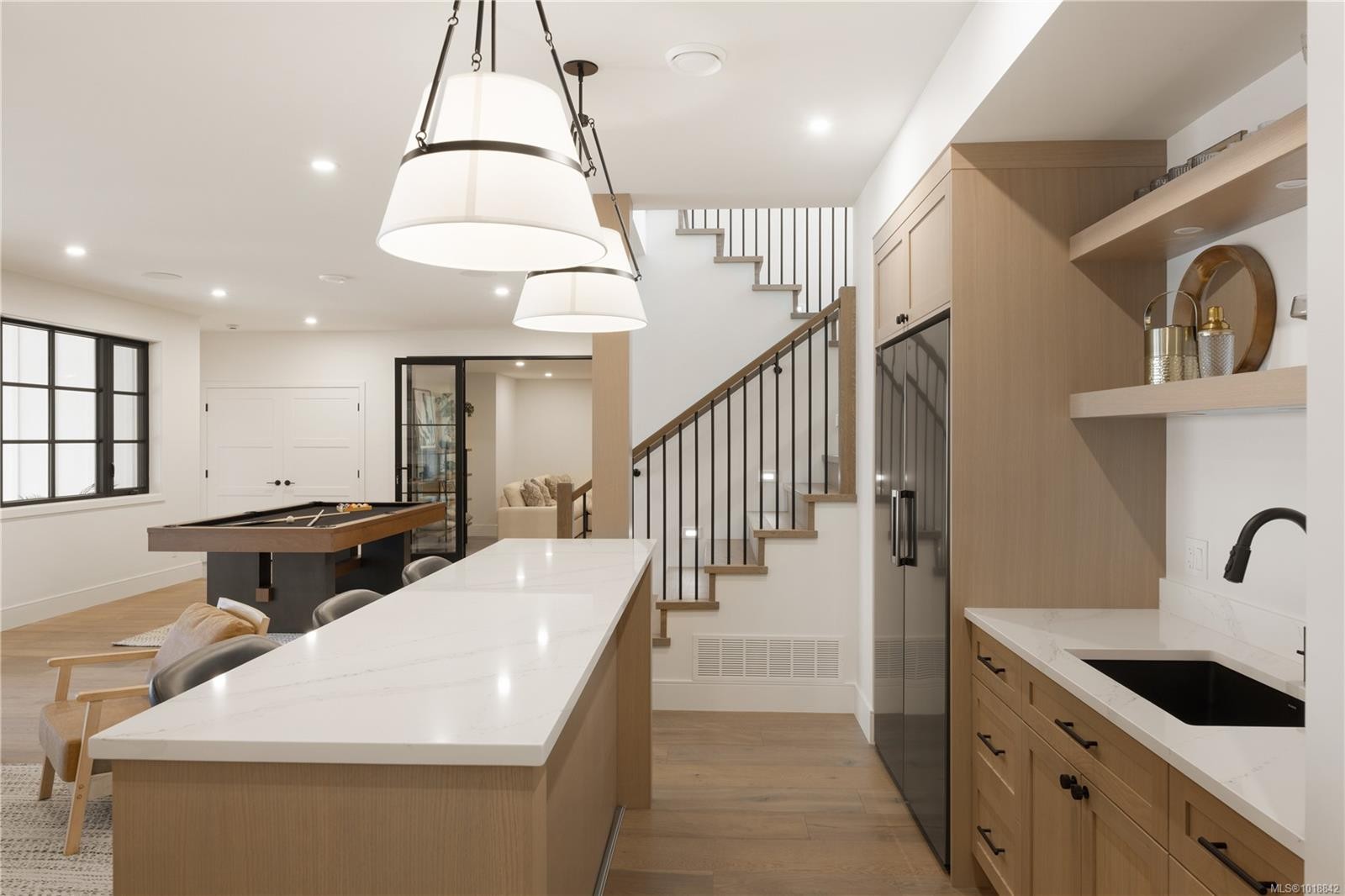 3080 Beachfront Cres, Mill Bay, BC