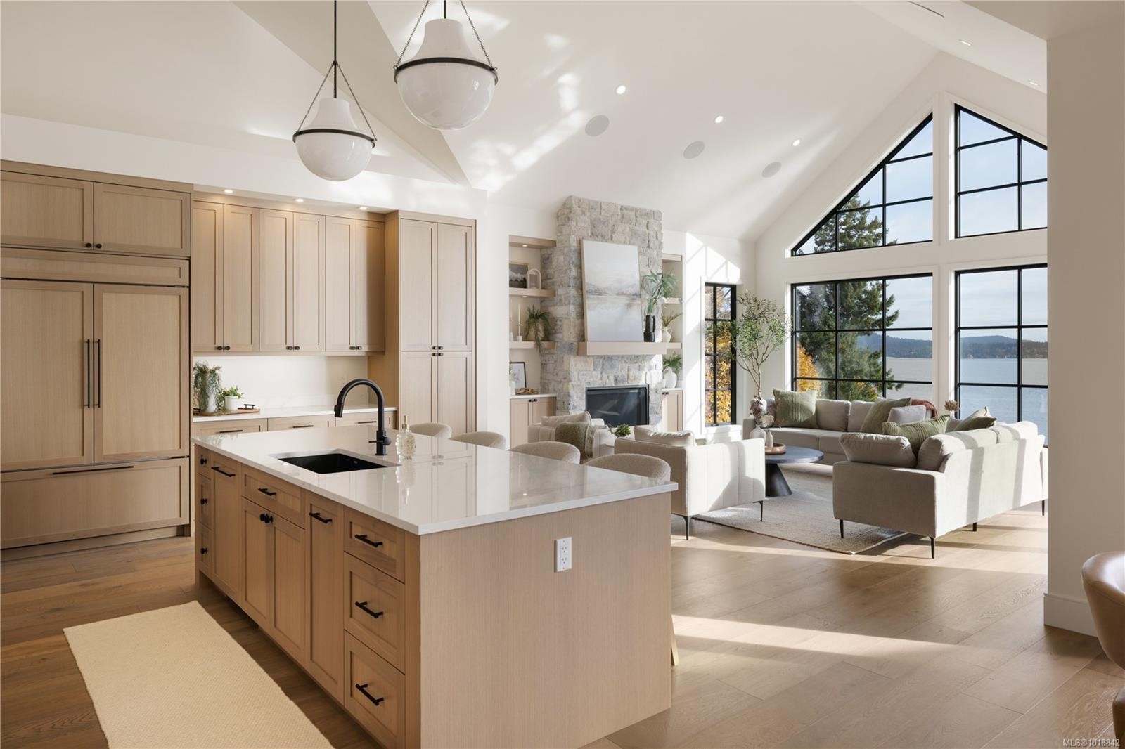 3080 Beachfront Cres, Mill Bay, BC