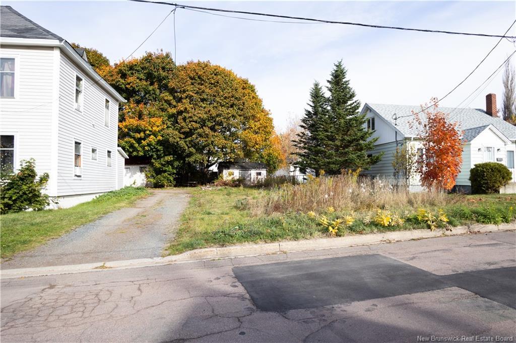 45 Mansfield, Moncton, NB