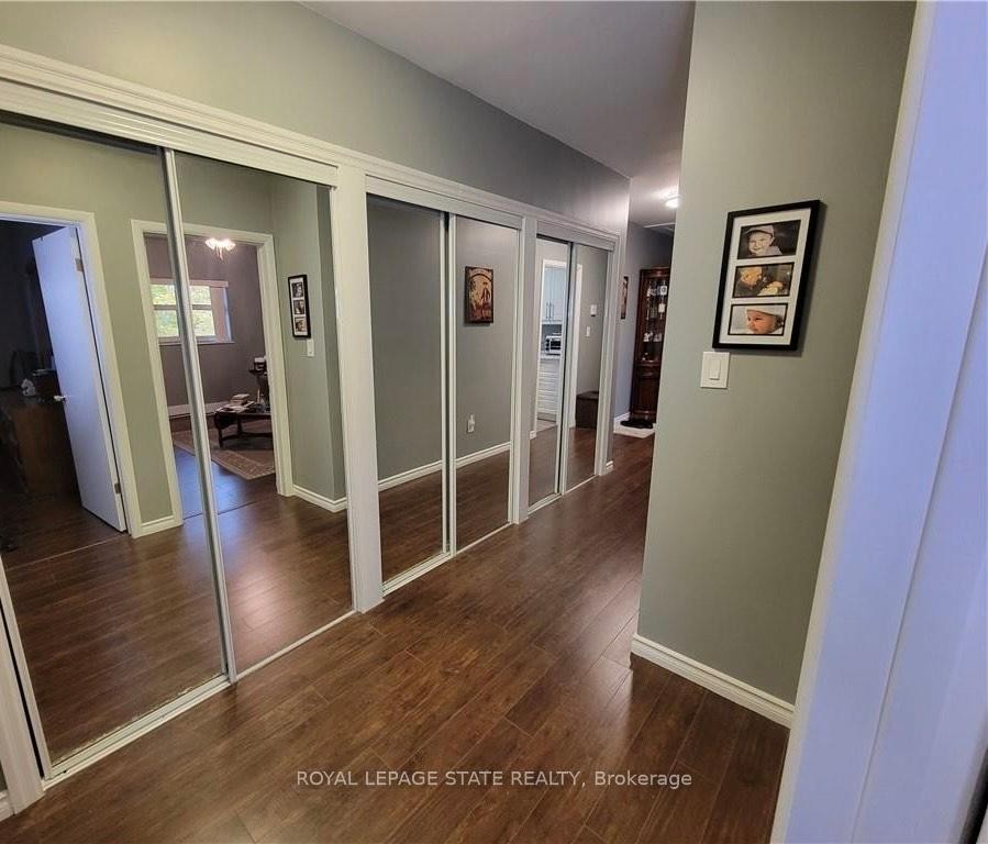 210-11 Woodman Drive S, Hamilton, ON - Indoor Photo Showing Other Room