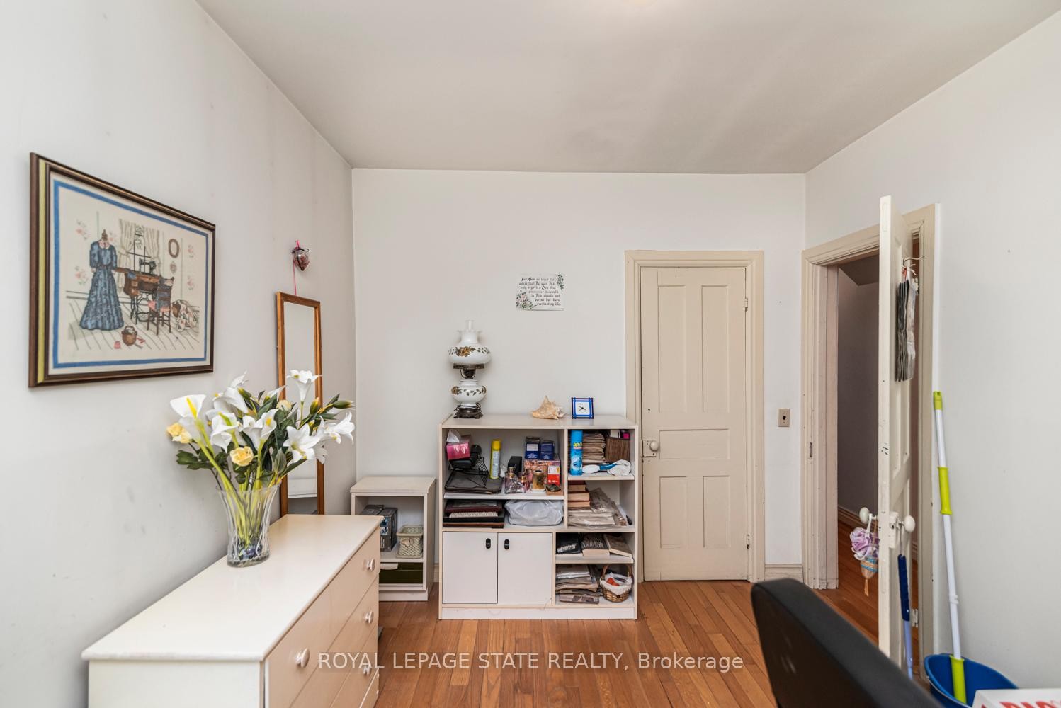 538 Hughson Street N, Hamilton, ON - Indoor