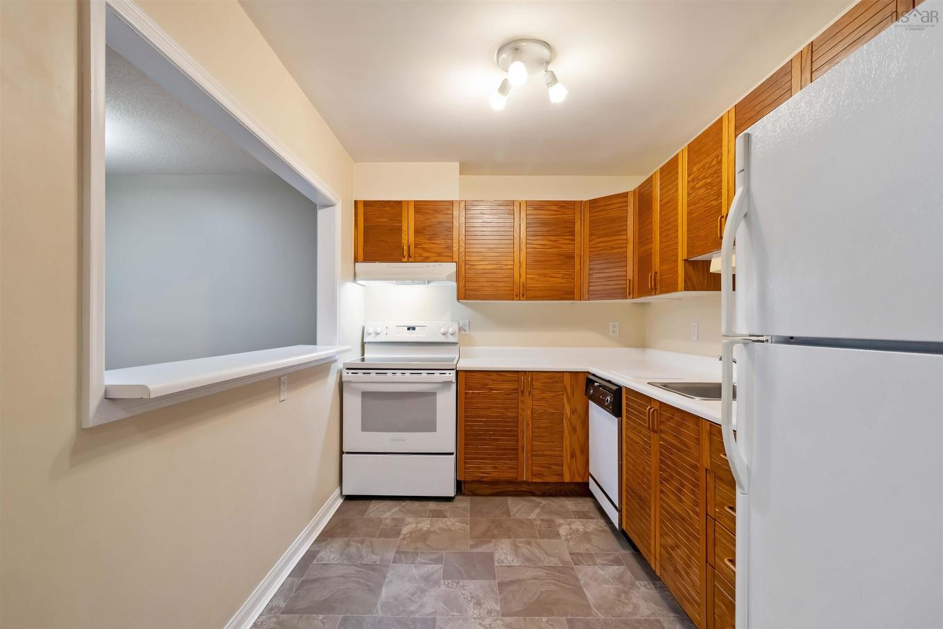 408 51 River Lane, Bedford, NS