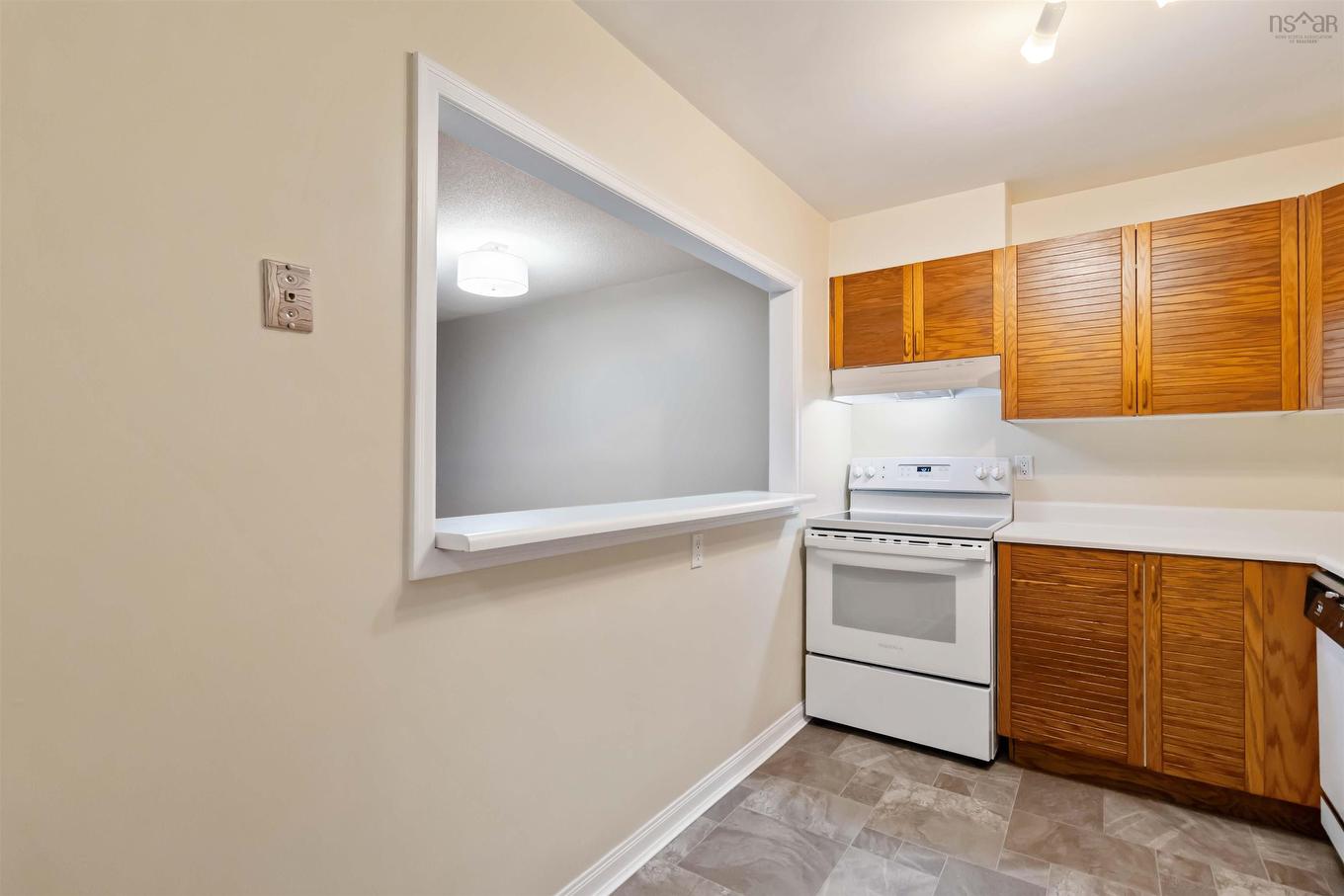 408 51 River Lane, Bedford, NS