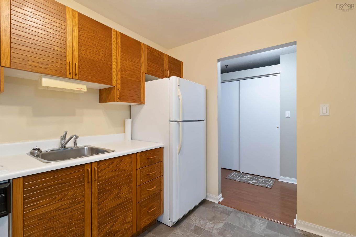 408 51 River Lane, Bedford, NS