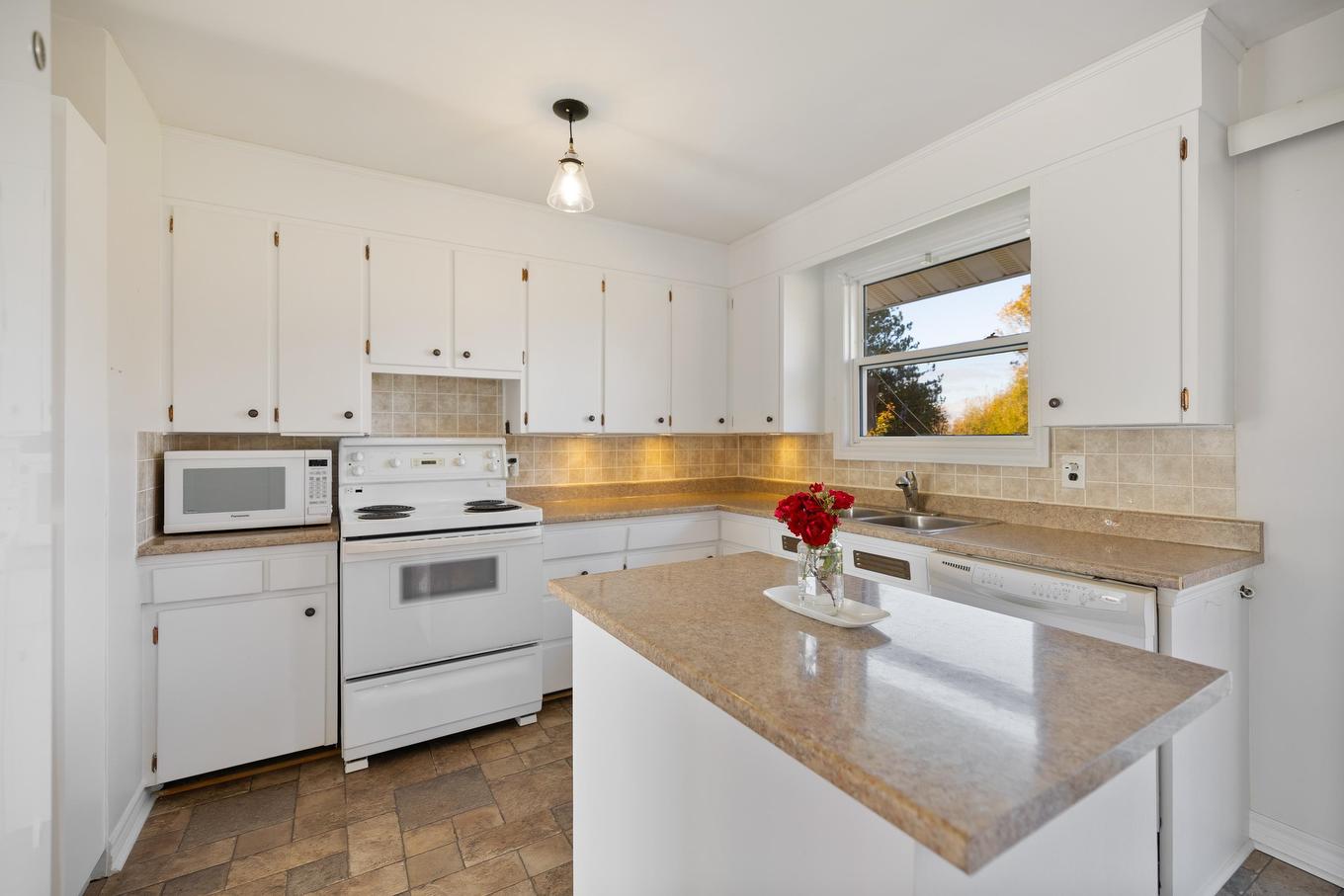 21 Westview Drive, Charlottetown, PE