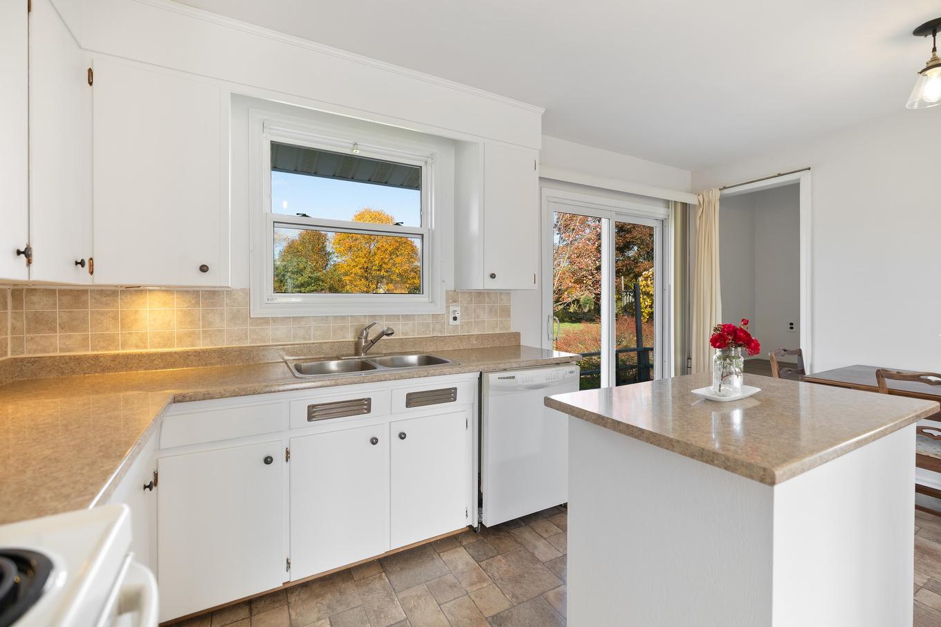 21 Westview Drive, Charlottetown, PE