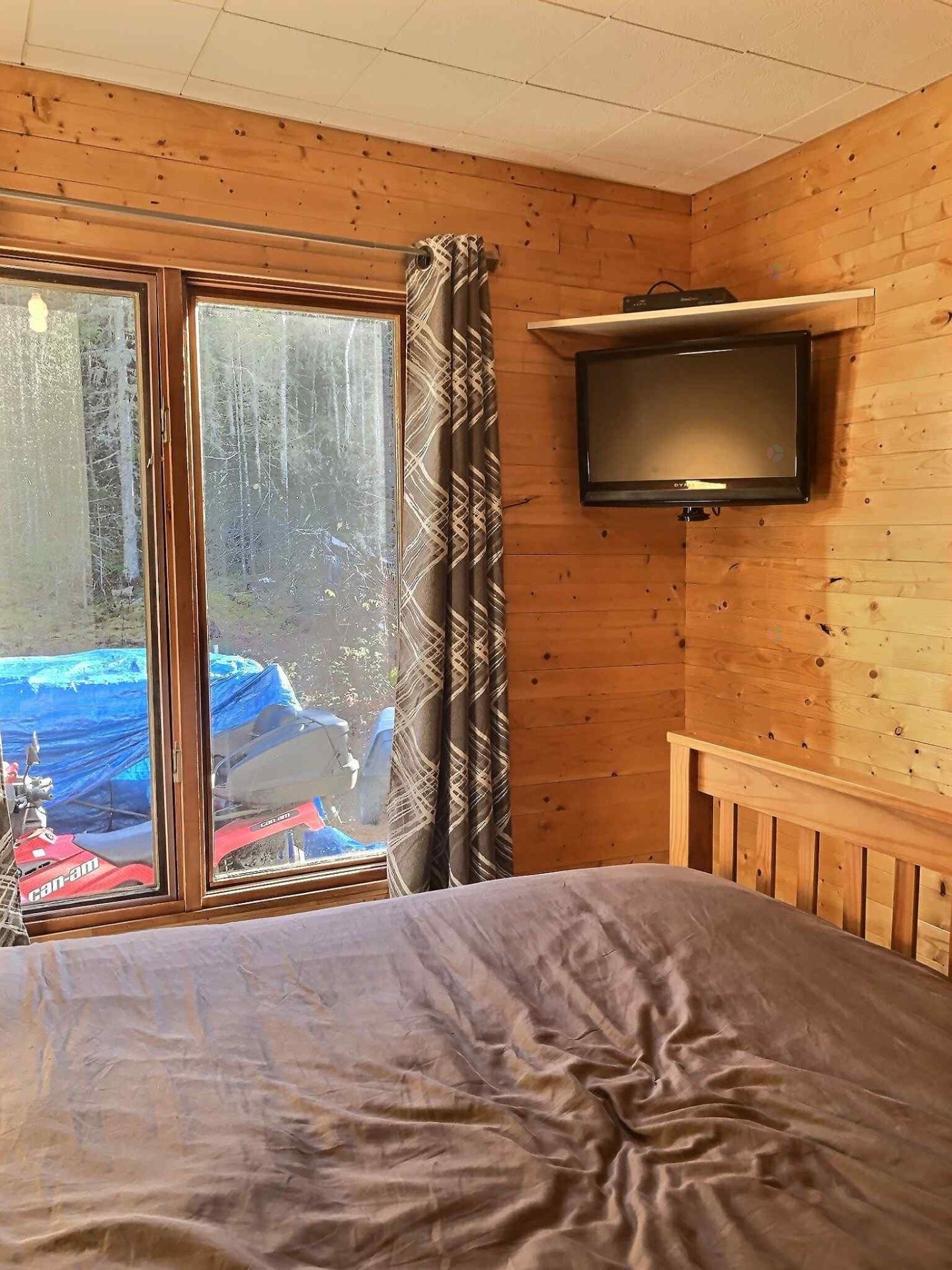 Bedroom - Lac Du Sabre, Clermont, QC - Indoor Photo Showing Bedroom