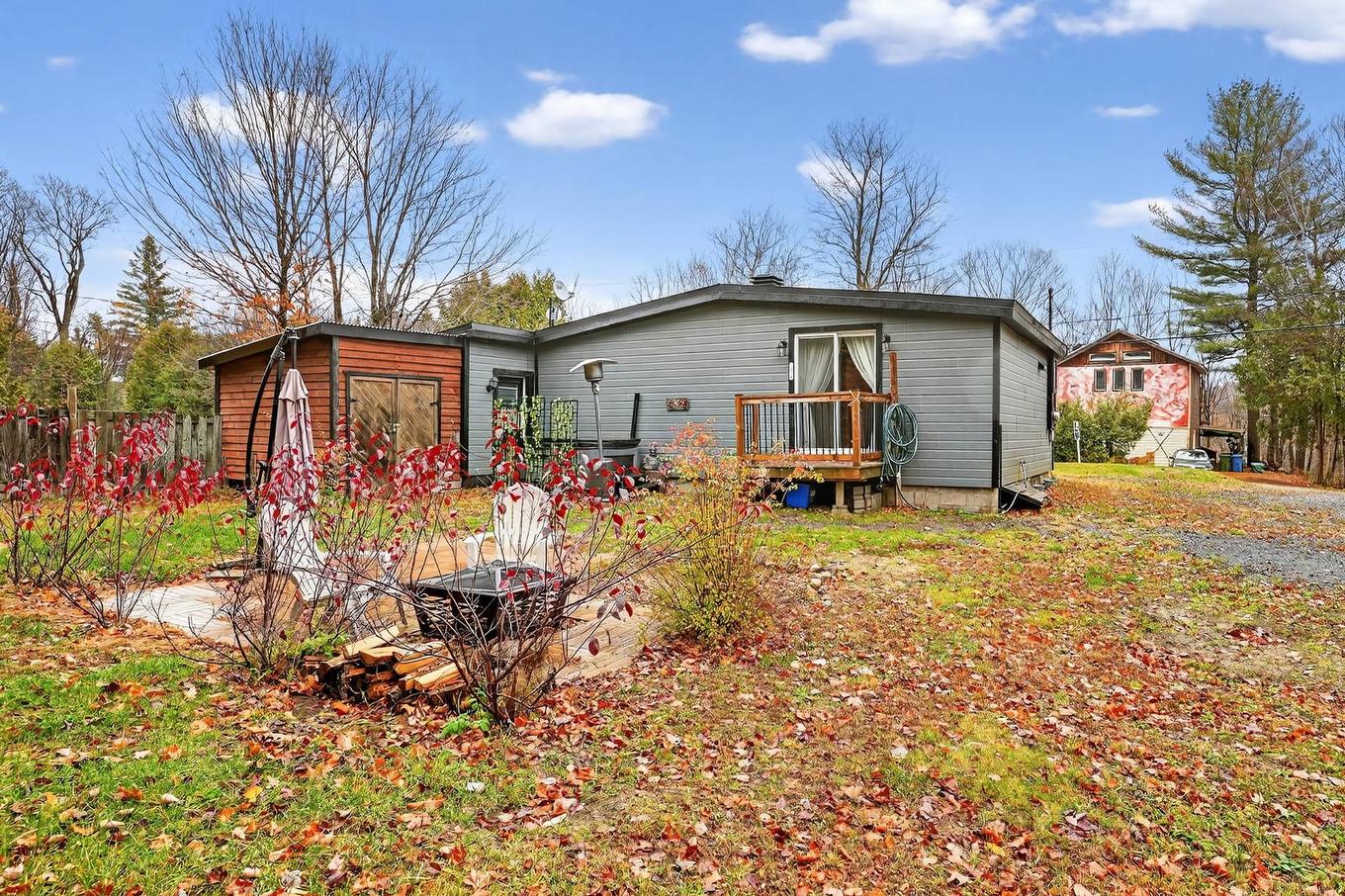 Face arrière - 14 Ch. Des Tulipes, Gore, QC - Outdoor