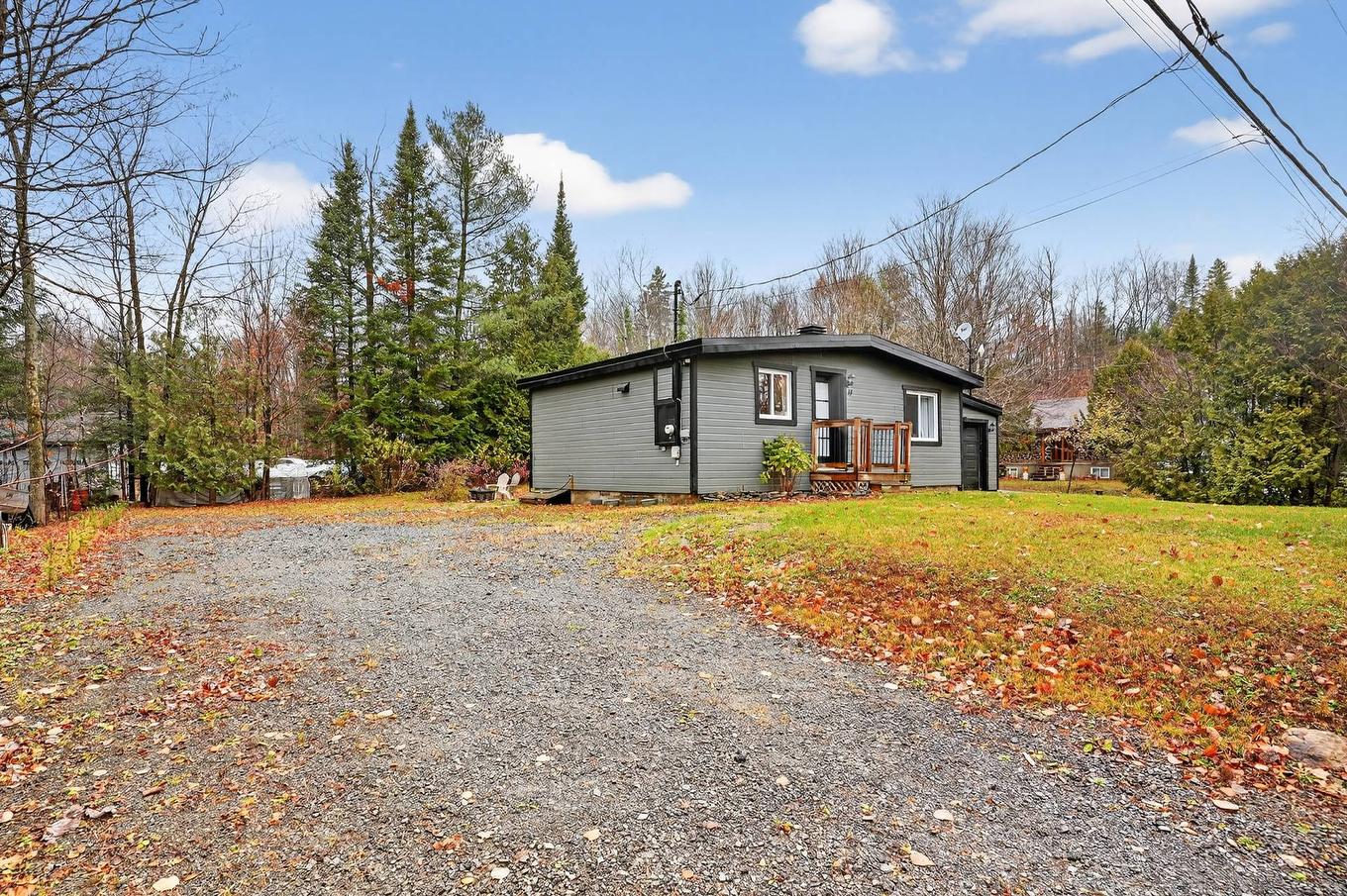 Façade - 14 Ch. Des Tulipes, Gore, QC - Outdoor