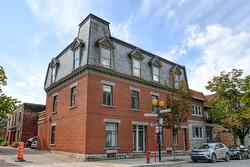 1250 - 1258 Rue Alexandre-DeSève Montréal (Ville-Marie), QC H2L 2V1