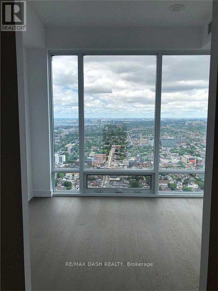 4616 - 488 University Avenue, Toronto, ON - Indoor Photo Showing Other Room