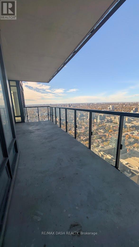 4616 - 488 University Avenue, Toronto, ON - Outdoor With Balcony With View