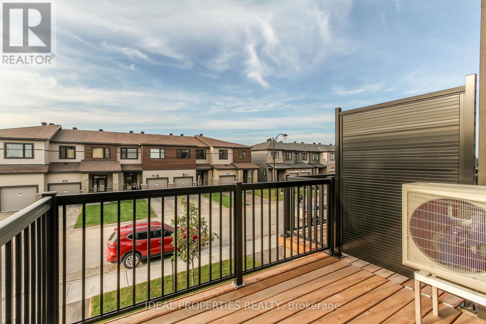 702 Doneraile Walk, Ottawa, ON - Outdoor