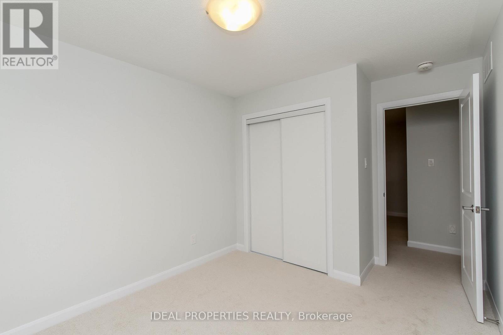 702 Doneraile Walk, Ottawa, ON - Indoor Photo Showing Other Room