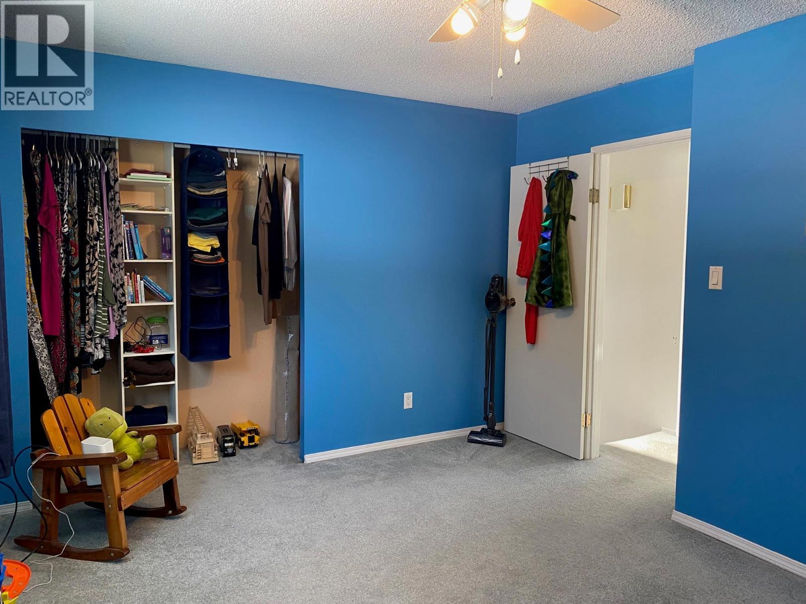 Large enough to fit a queen bed - 1768 First Street, Fruitvale, BC - Indoor