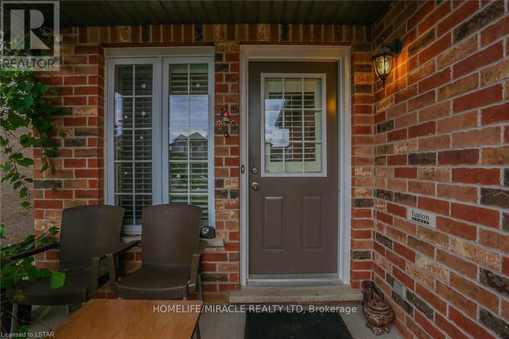 2879 Lemieux Walk, London South, ON - Outdoor With Exterior